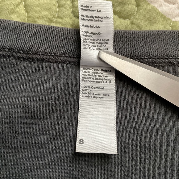 American Apparel Vintage Original Gray Cotton Cardigan Sweater Sz Small - Picture 4 of 4